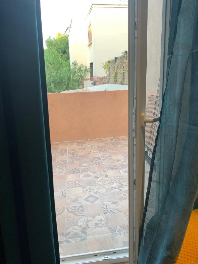 Coeur De Ville T2, Terrasse, Clim Tt Equipe, Parking Sanary-sur-Mer Εξωτερικό φωτογραφία